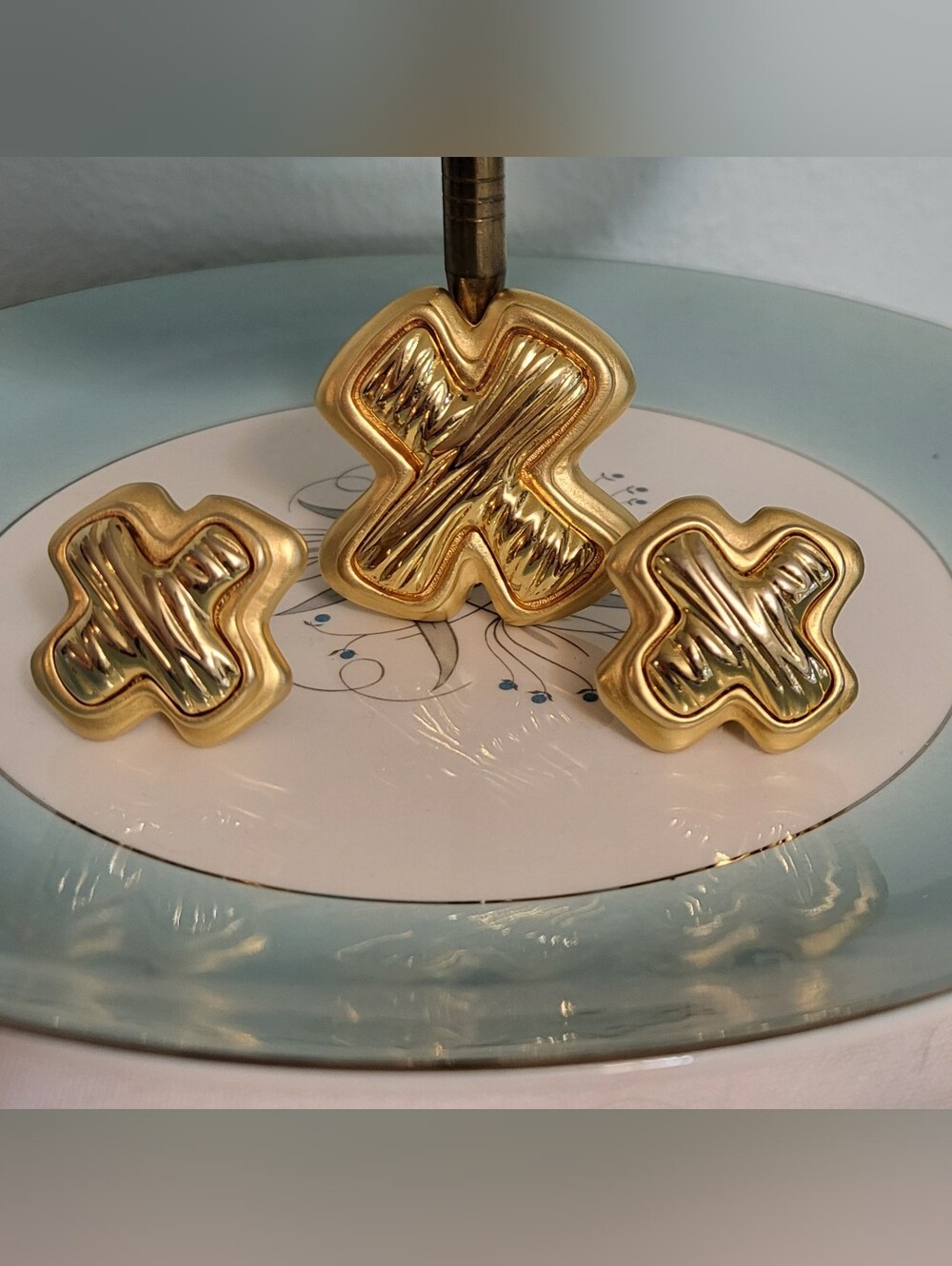 Vintage Brooch & Clip Earrings Set